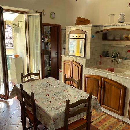 Il Nido Del Gabbiano Apartment Савона Екстериор снимка